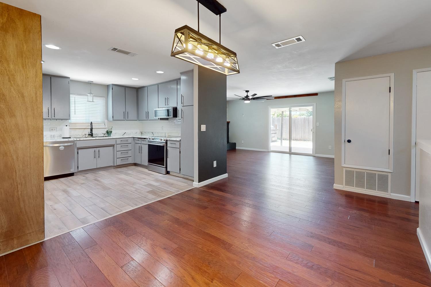 2460 Rebecca Way