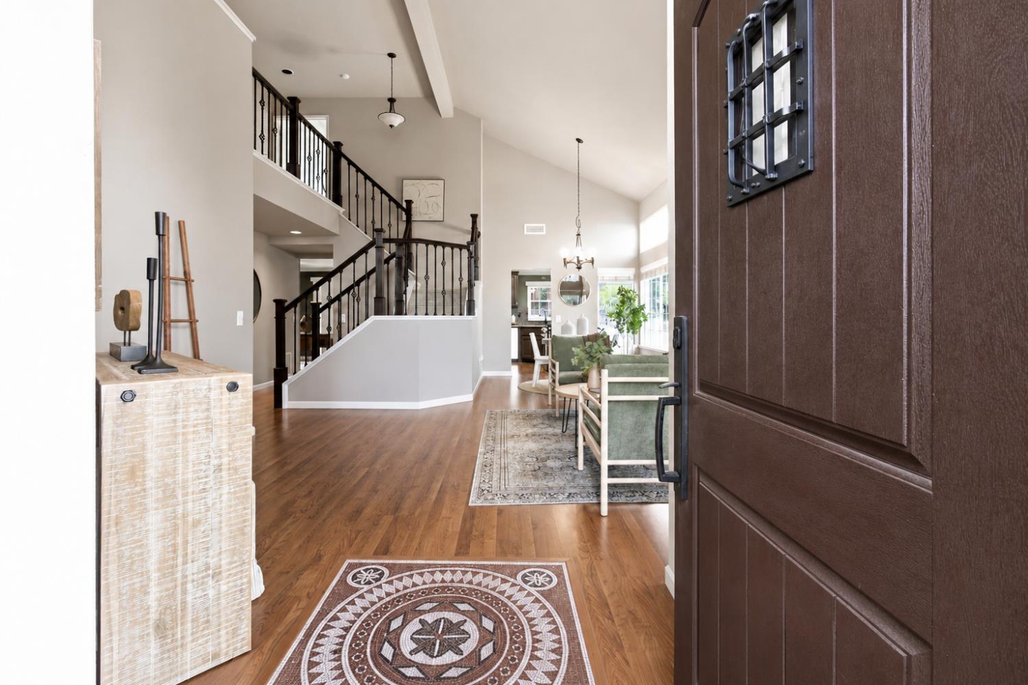 8444 Lost River Court