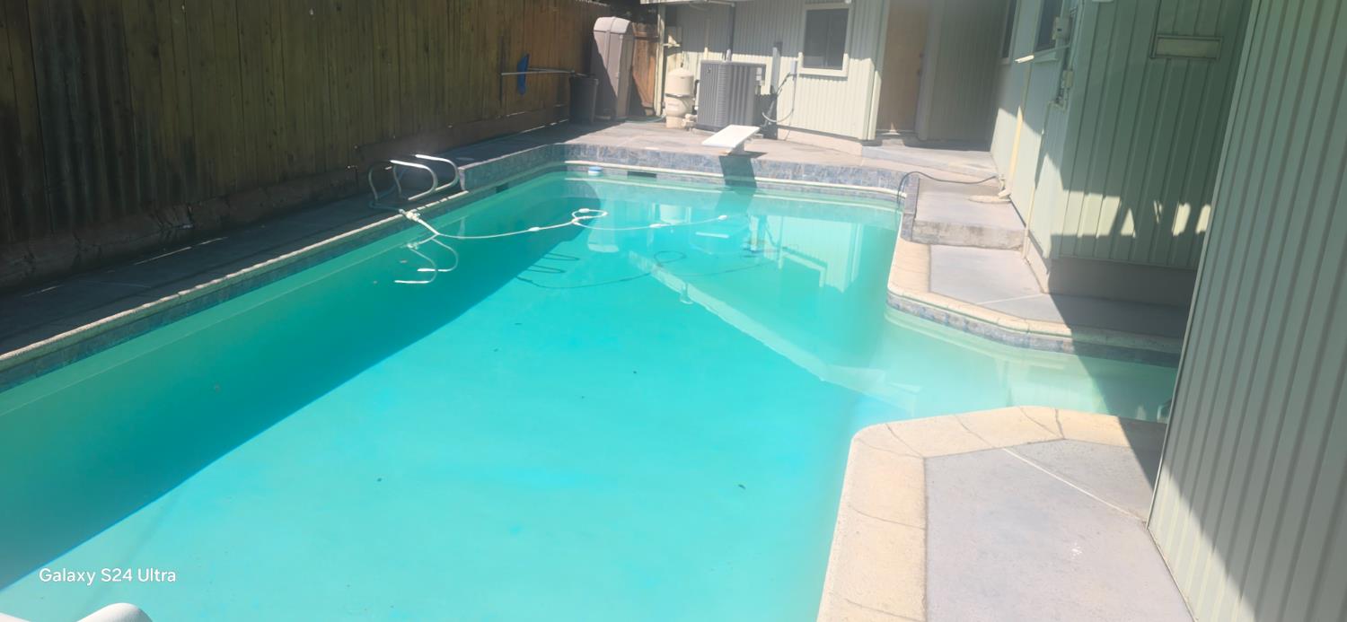 4628 Charleston Drive