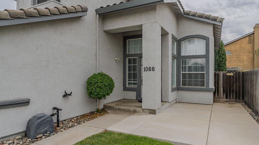 1066 Ruess Road