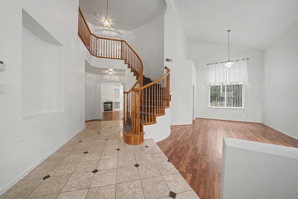 1066 Ruess Road