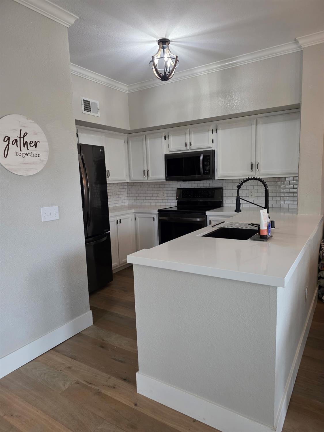 712 Horizon Cove 2040