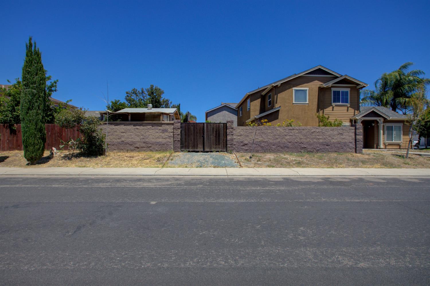 1901 St Sebastian Way