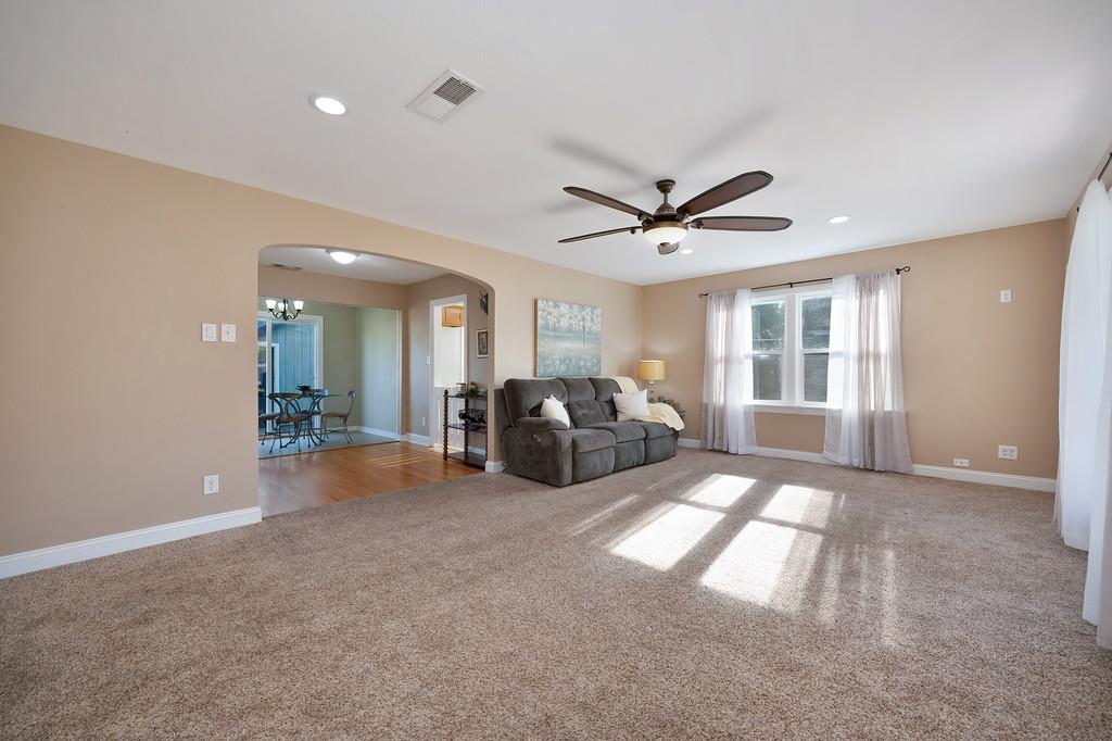 232 232 Duranta Street