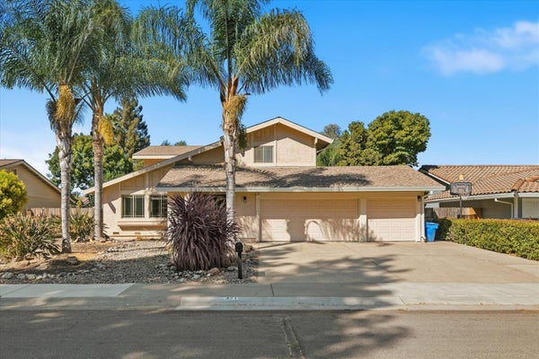 371 RIVERTREE WAY, SACRAMENTO, CA 95831 - Image f7ecd52efd4ad9b1f6ae3cb0e8864a27/299570494