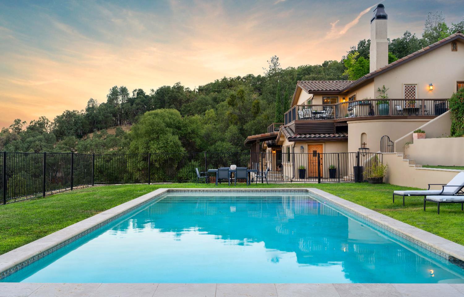 5050 Glory View Drive