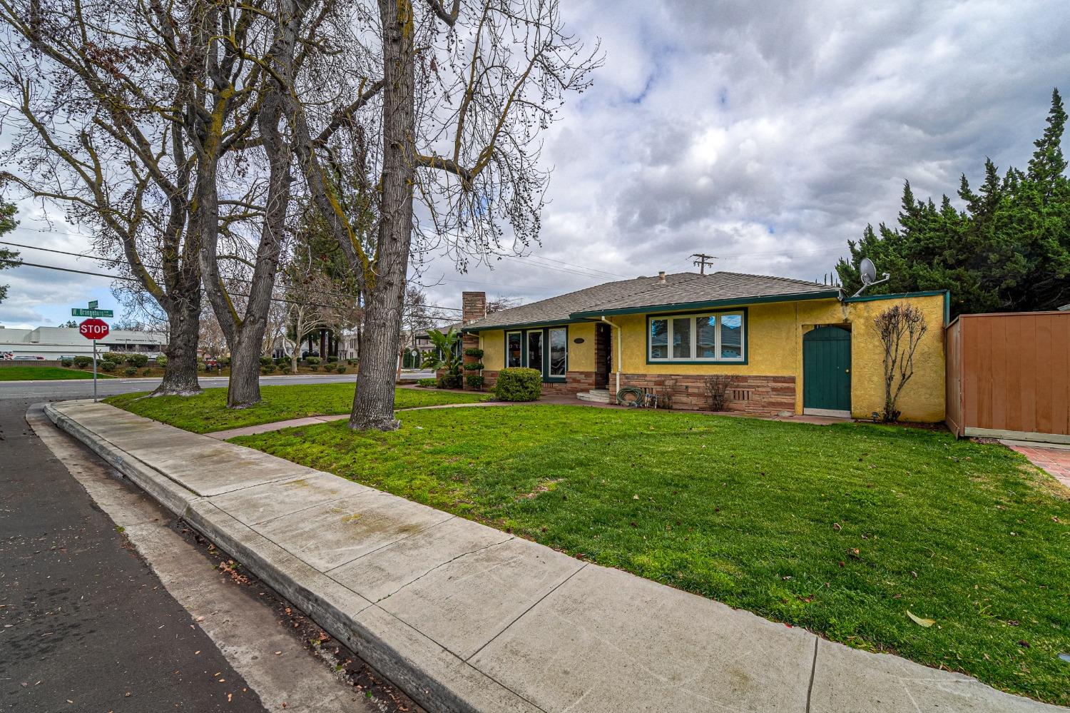 1344 Magnolia Avenue