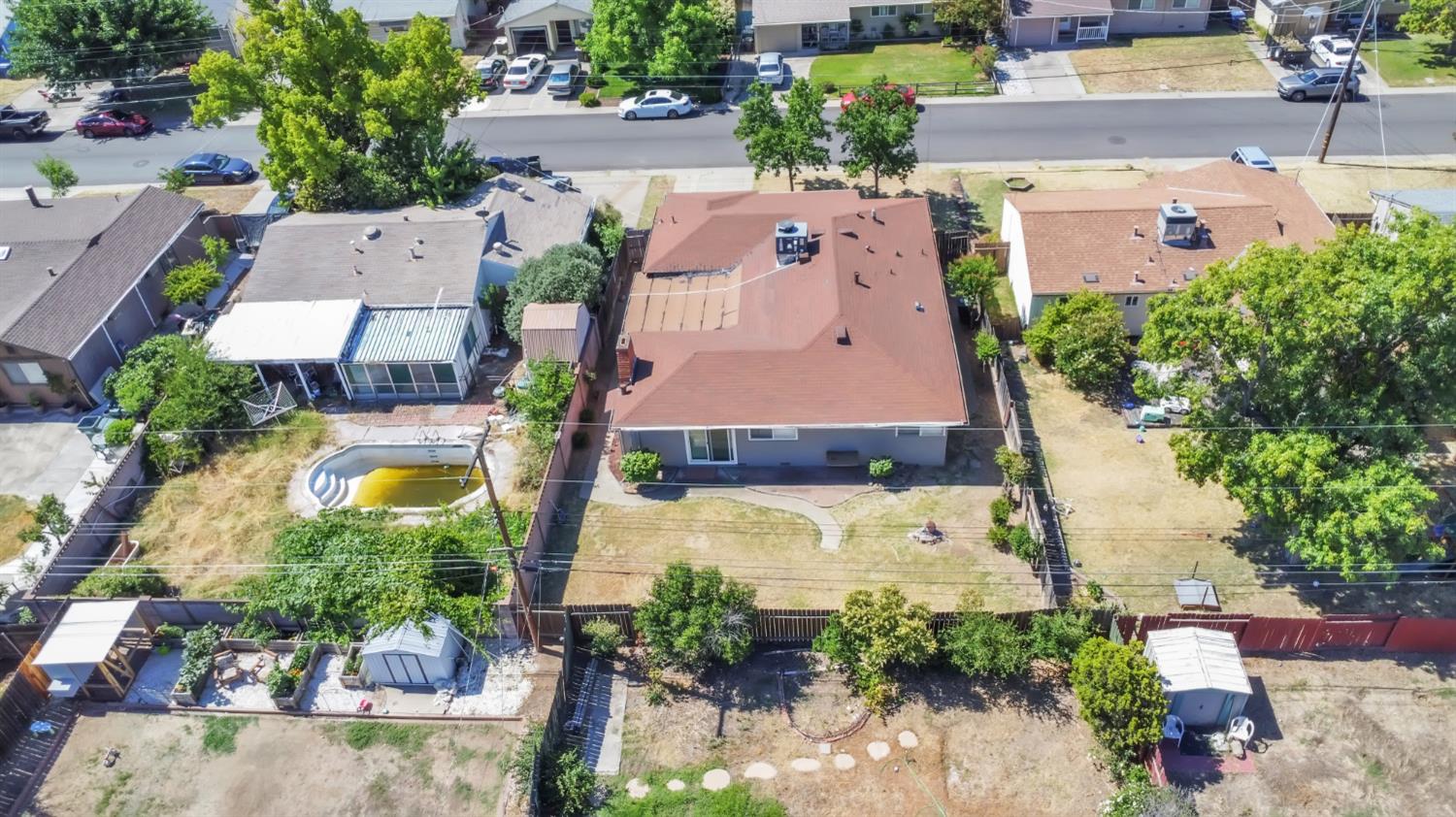 2047 Edwin Way