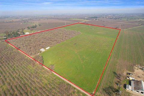 15500 E Highway 88 Lockeford CA 95237