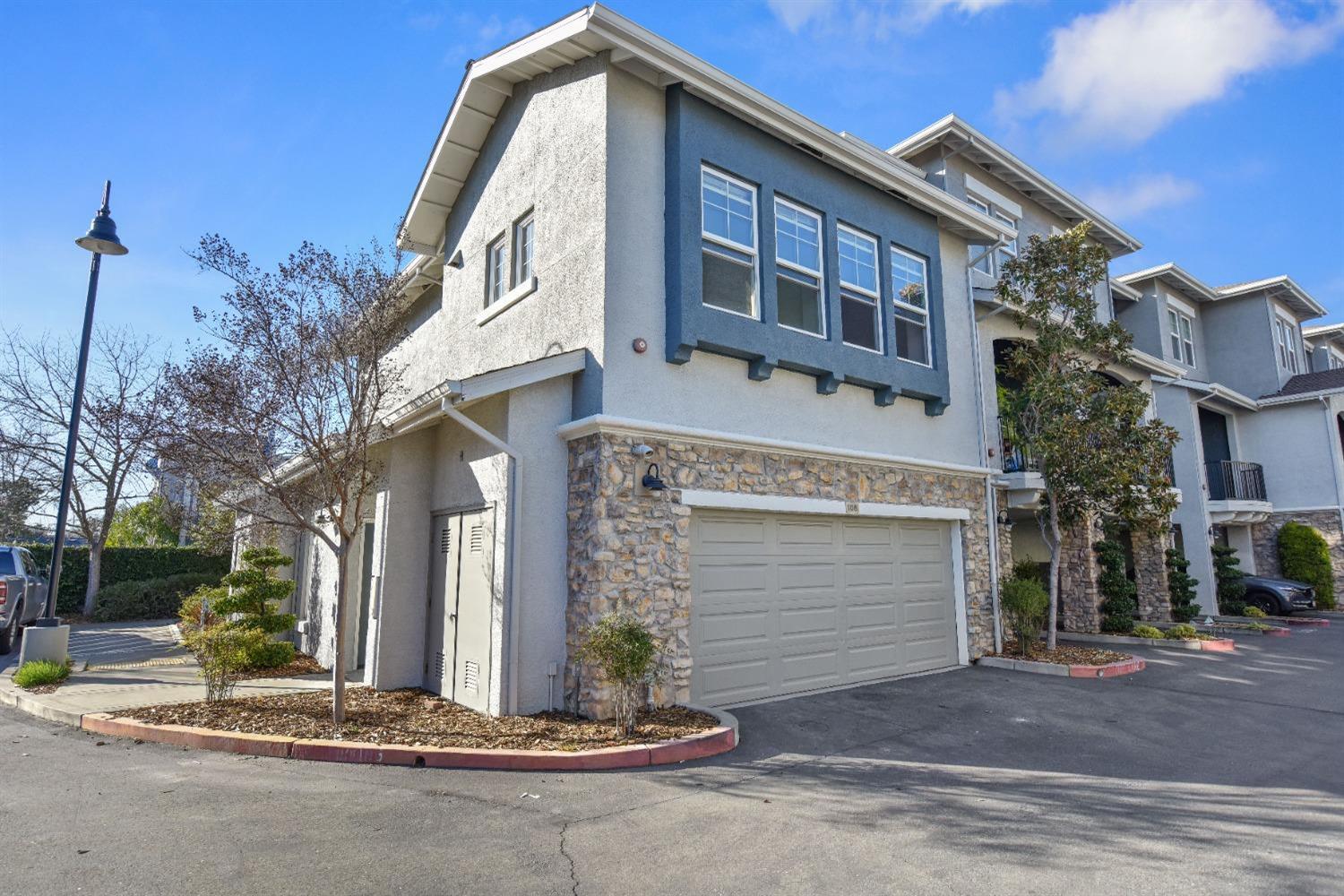 5132 El Camino Avenue 108