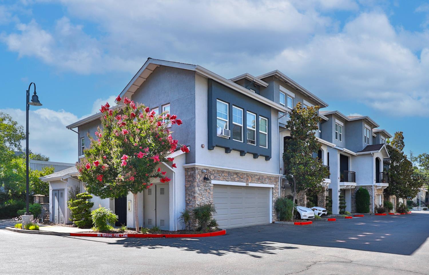 5132 El Camino Avenue 108