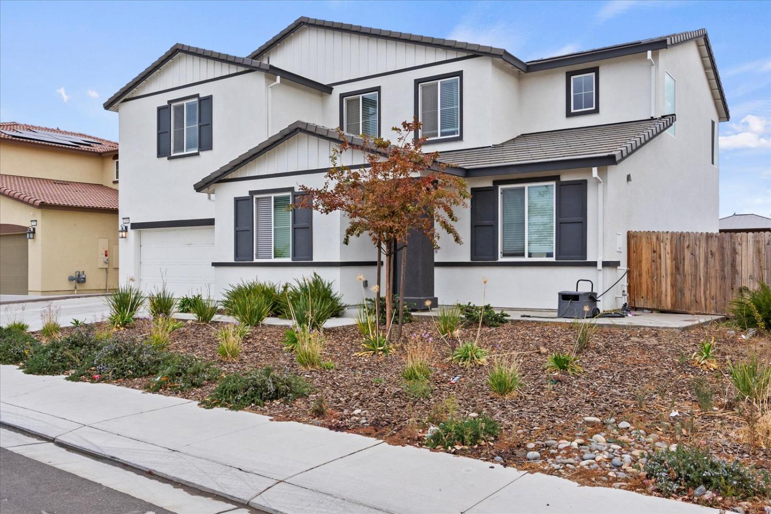 2004 Ravine Lane