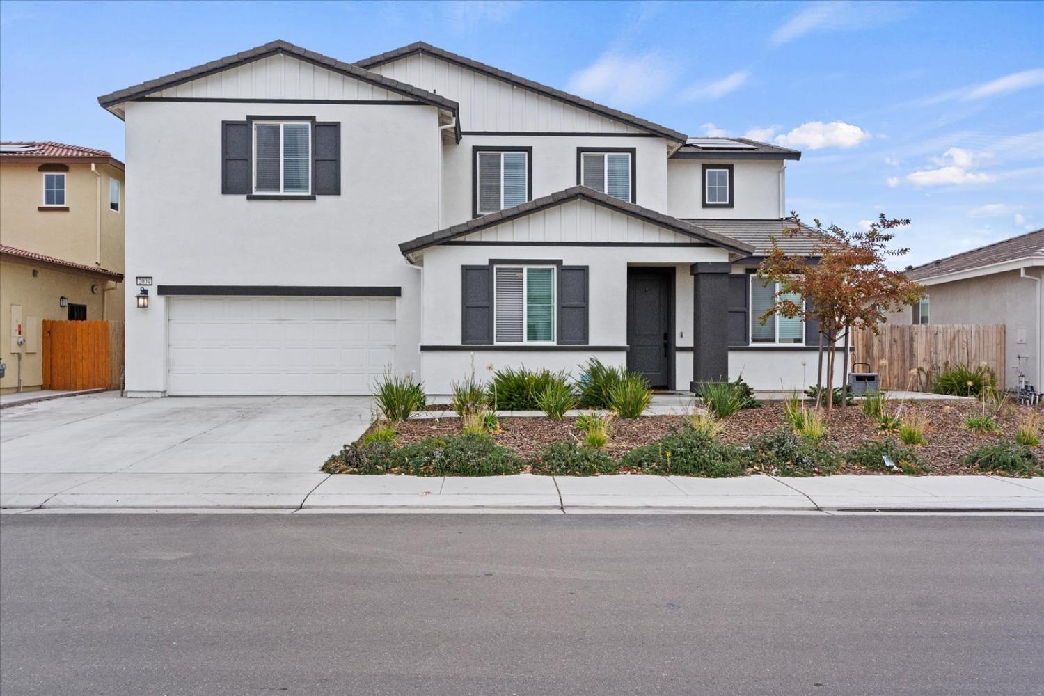 2004 Ravine Lane