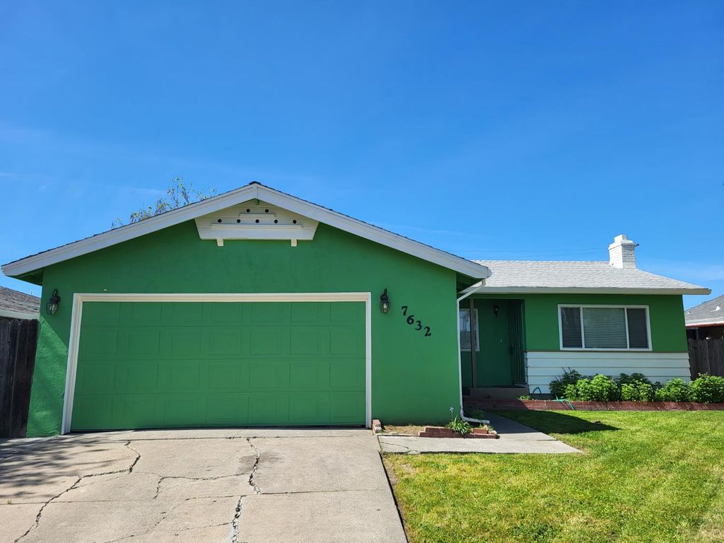 Photo of 7632 Manorcrest Way, Sacramento, CA 95832 (MLS # 226032002)