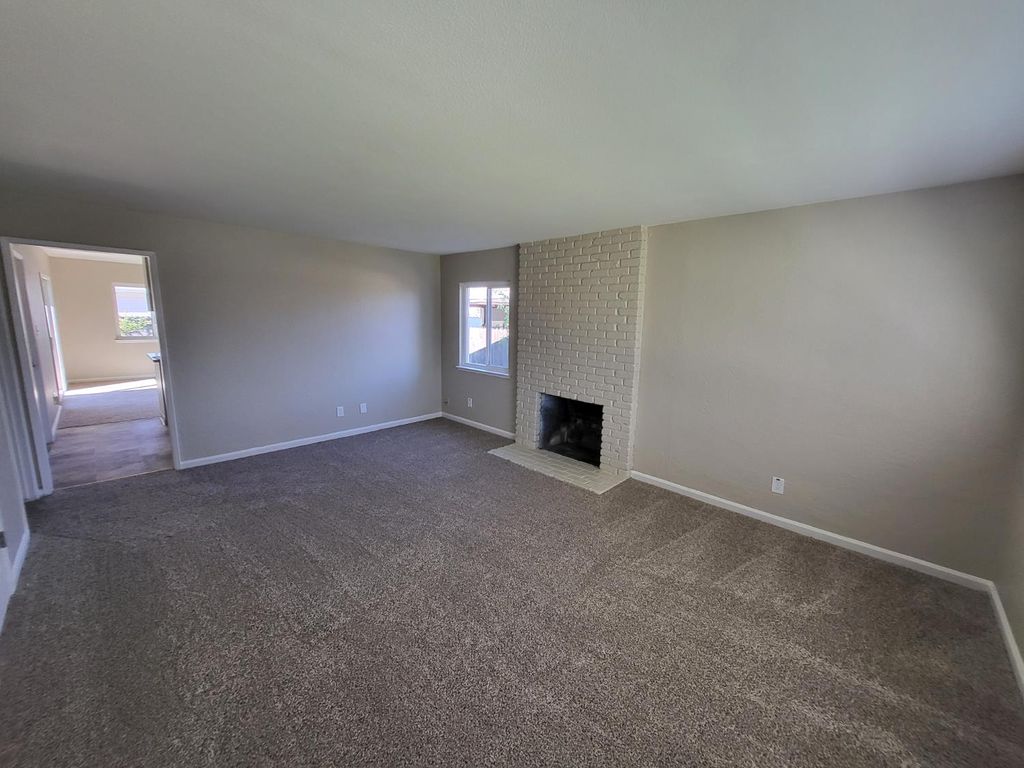 Photo of 7632 Manorcrest Way, Sacramento, CA 95832 (MLS # 226032002)
