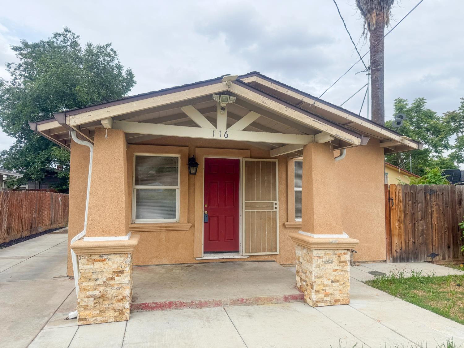 116 Floto Way