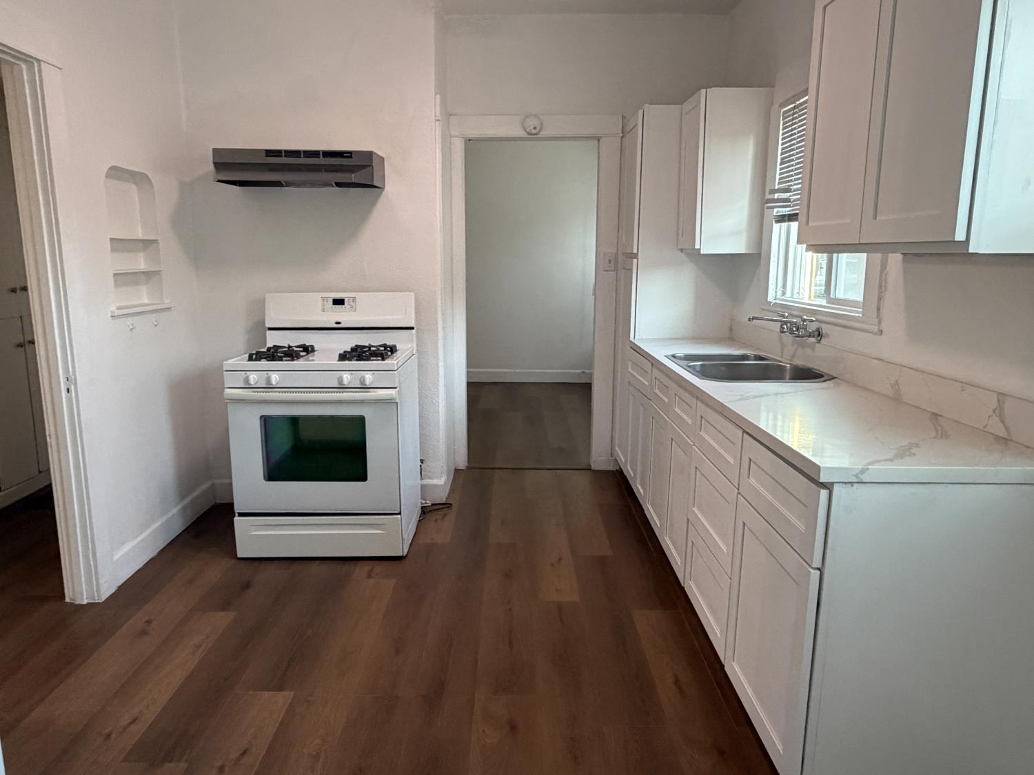 1617 N El Dorado Street