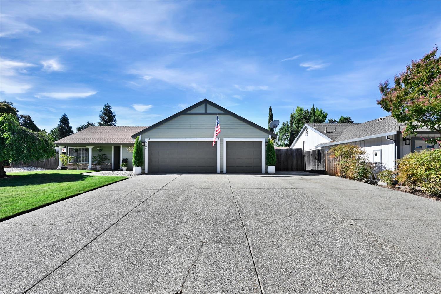 5404 Ash Court