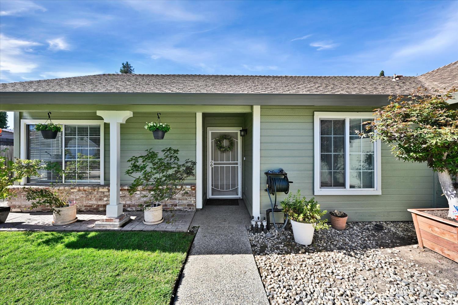 5404 Ash Court