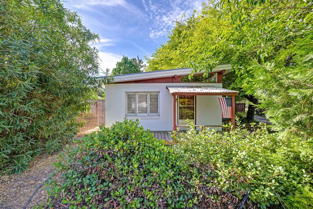 3810 Edison Avenue