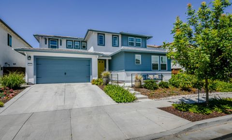 MLS: 226085036