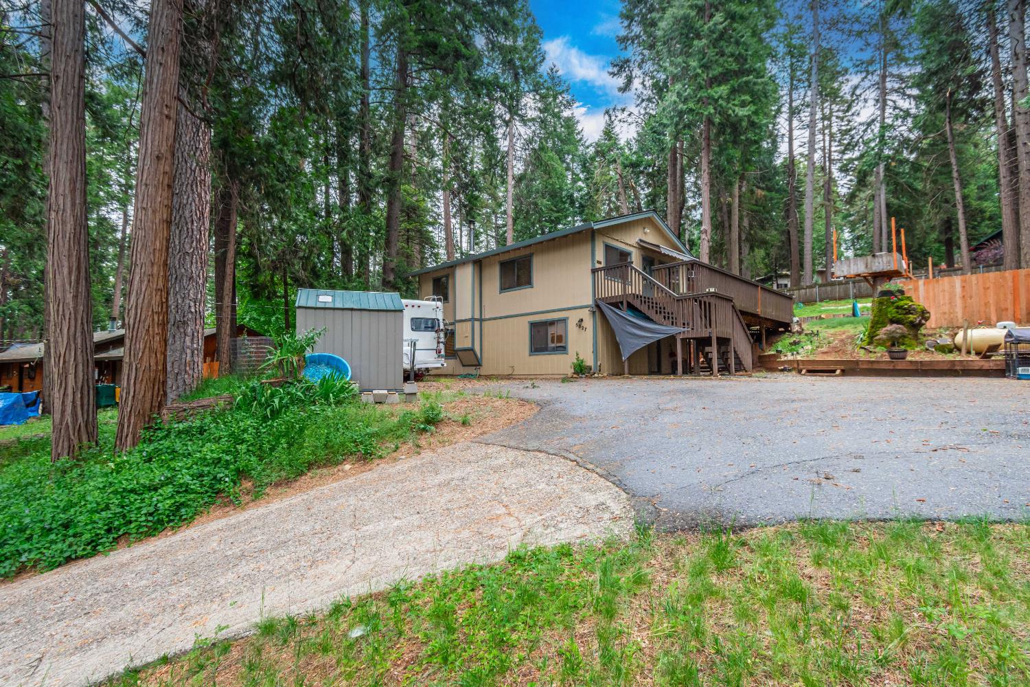 5027 Golden Court