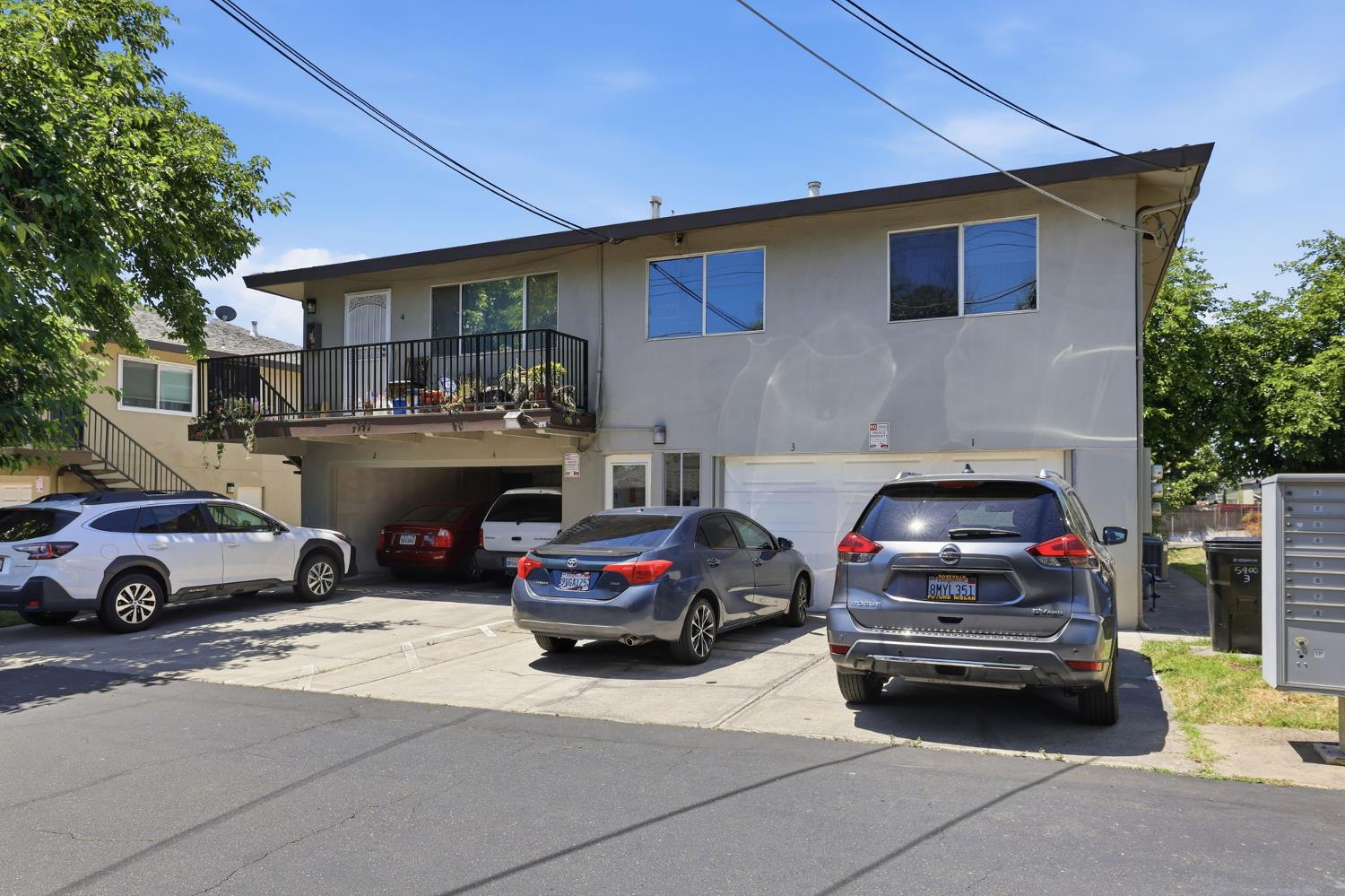 5900 Walerga Road 3