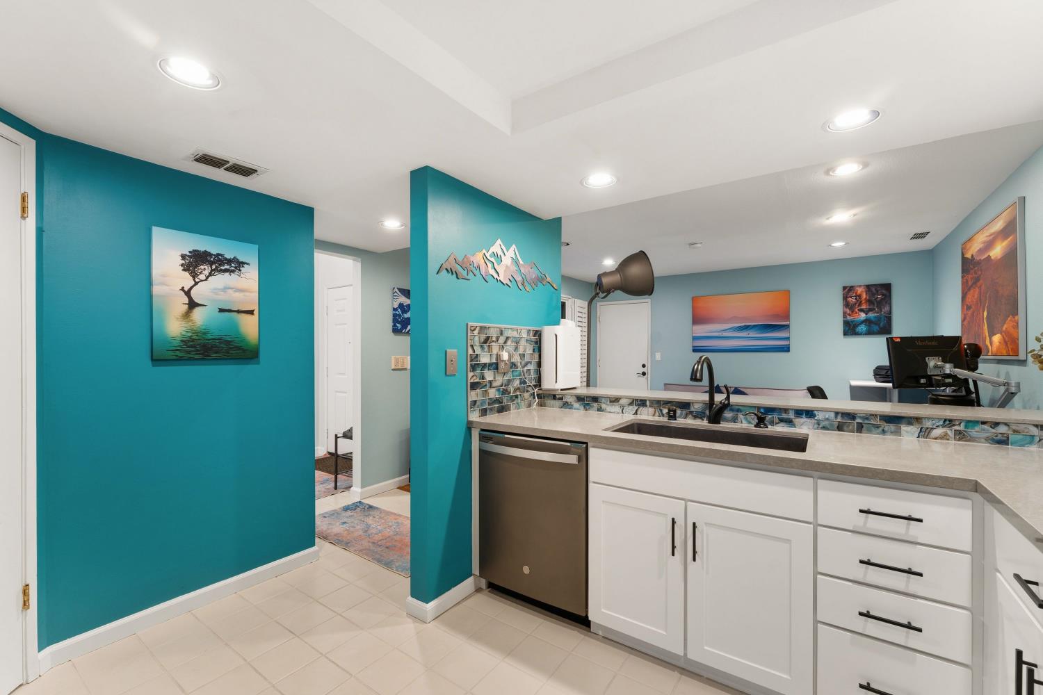 2066 University Park Drive