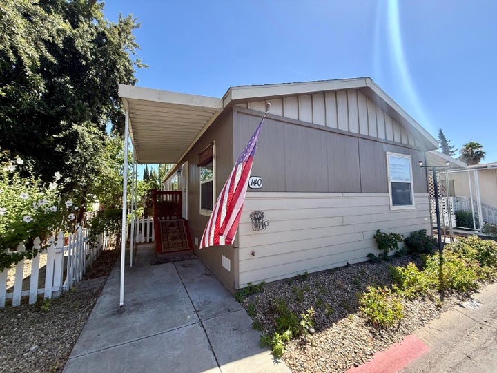 Photo 1 of 25 — 140 Clipper Lane, Modesto, CA 95356