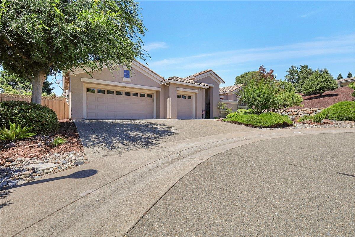 430 Trellis Court