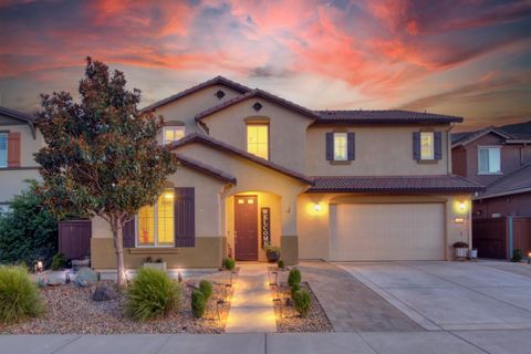 9940 Lorae Way Elk Grove CA 95624