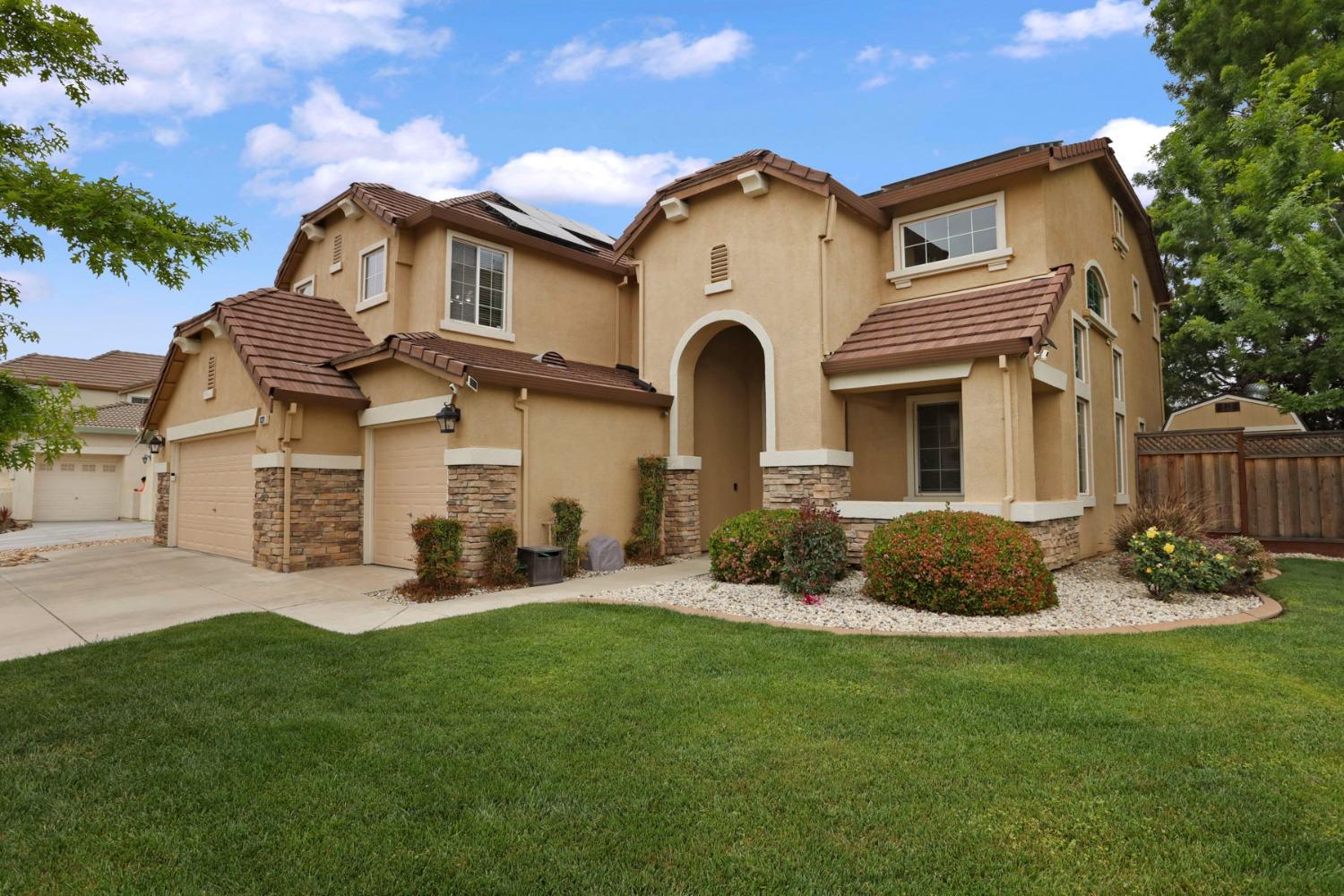 1321 Tulloch Drive