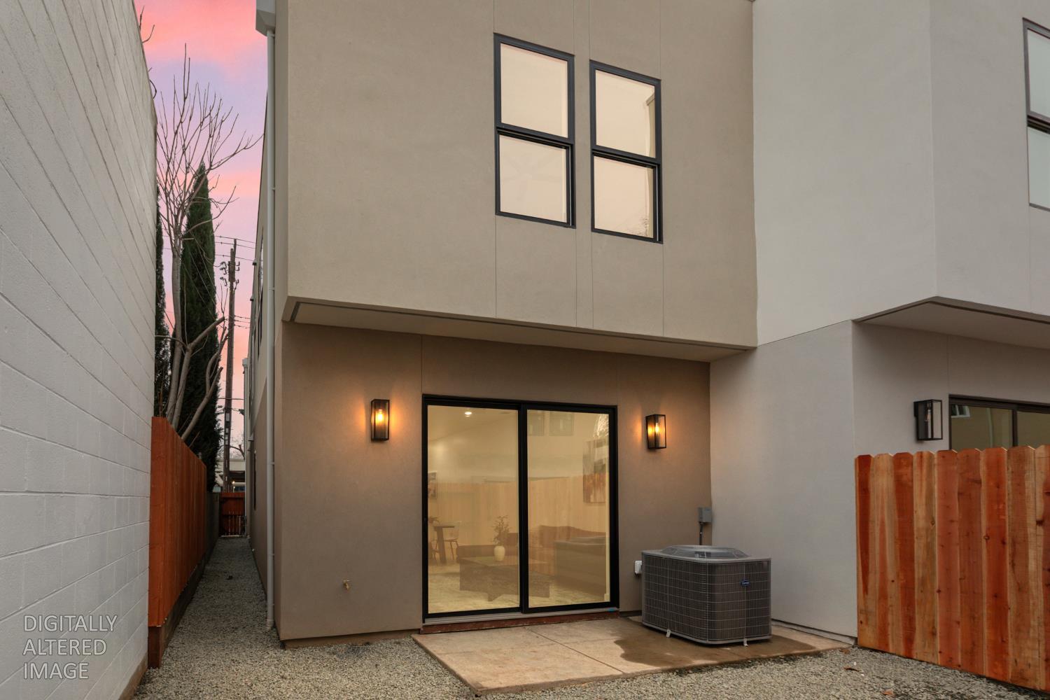 2821 Democracy Alley