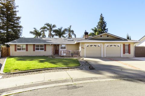 1350 Nancy Court Yuba City CA 95993