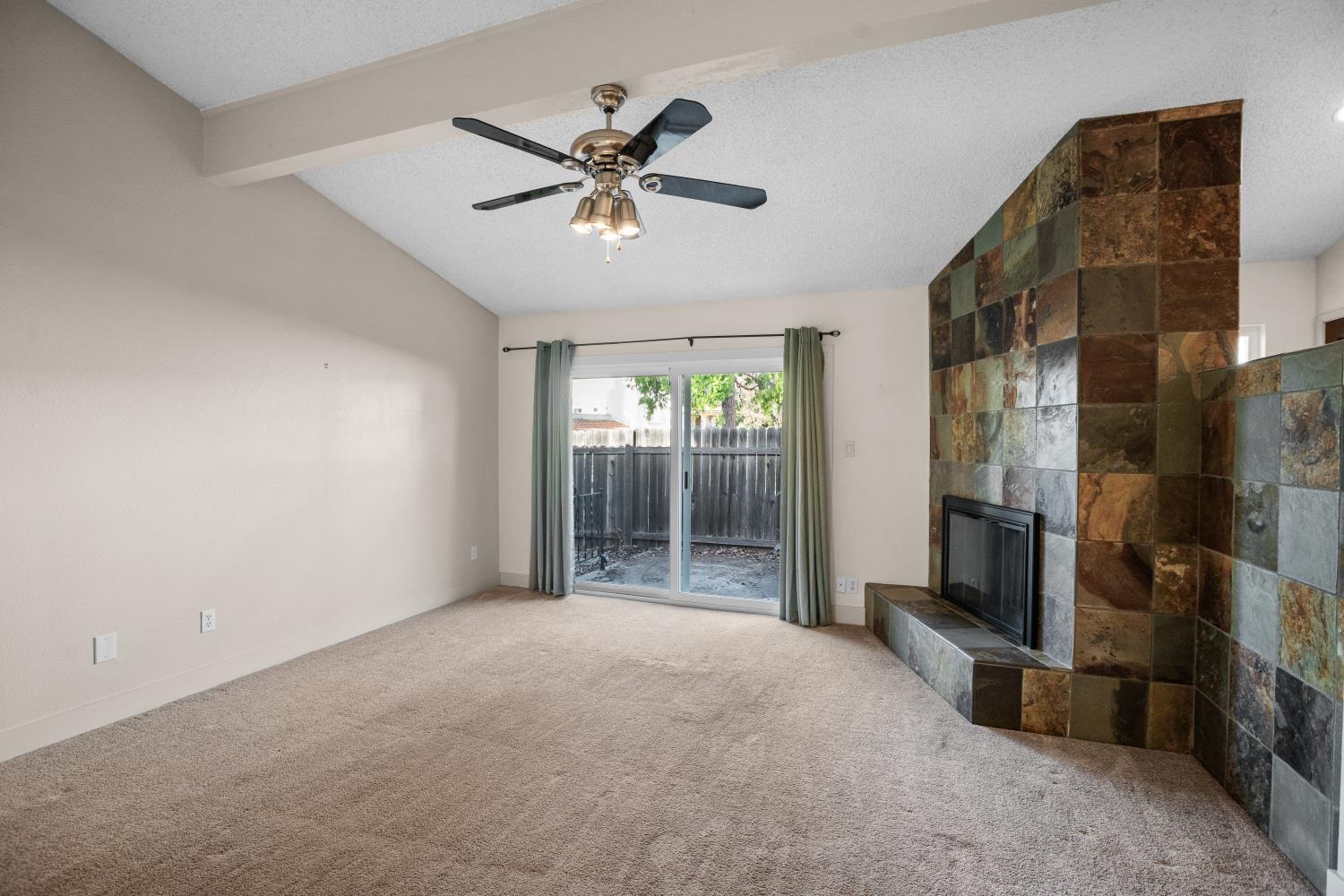 7315 villa del sol