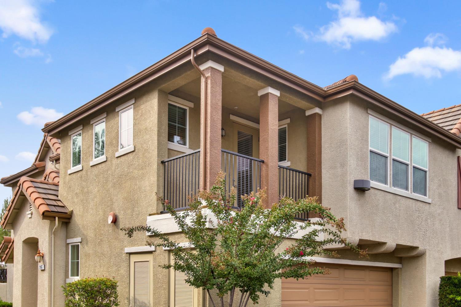206 Rivage Circle