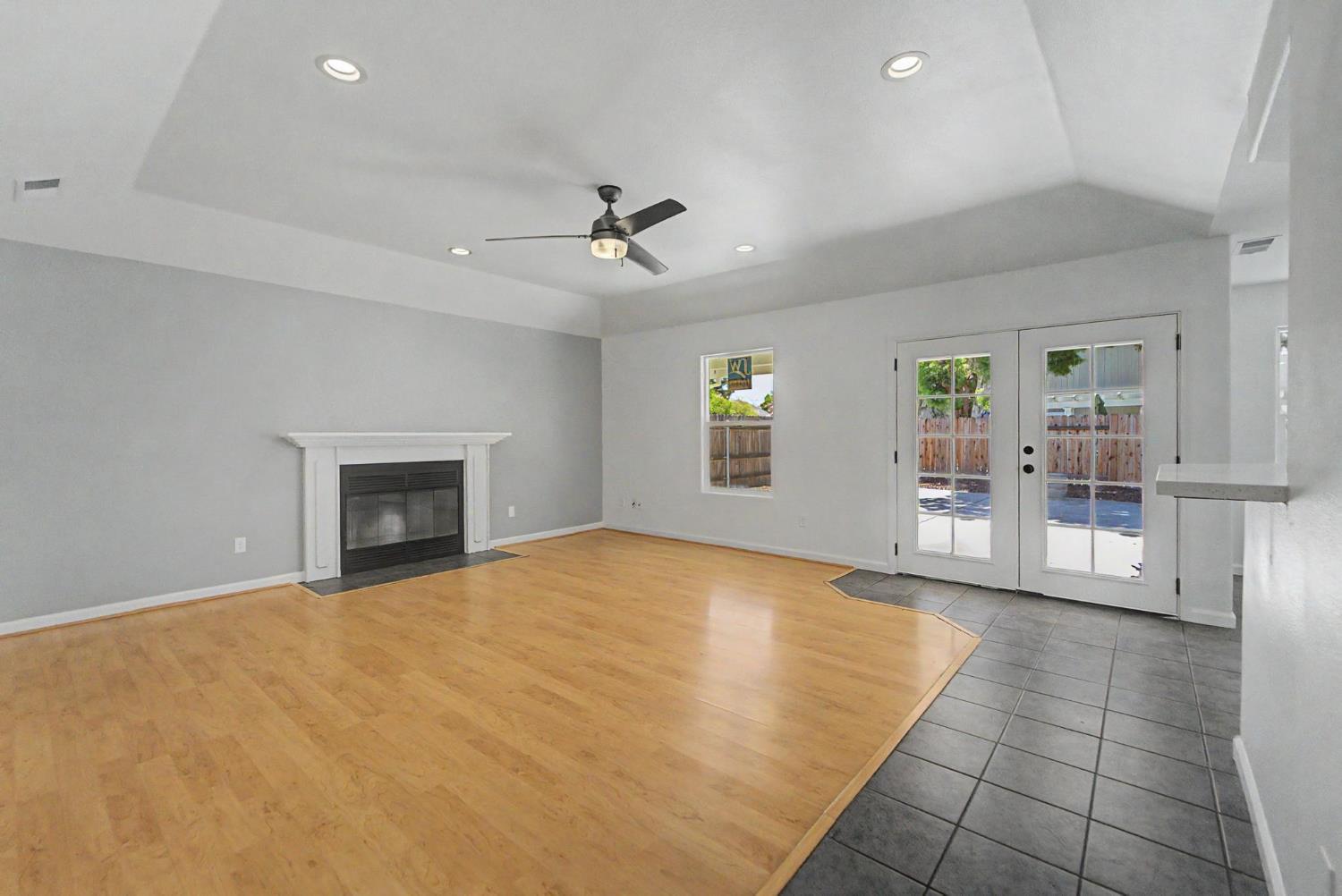 1738 W Joseph Street
