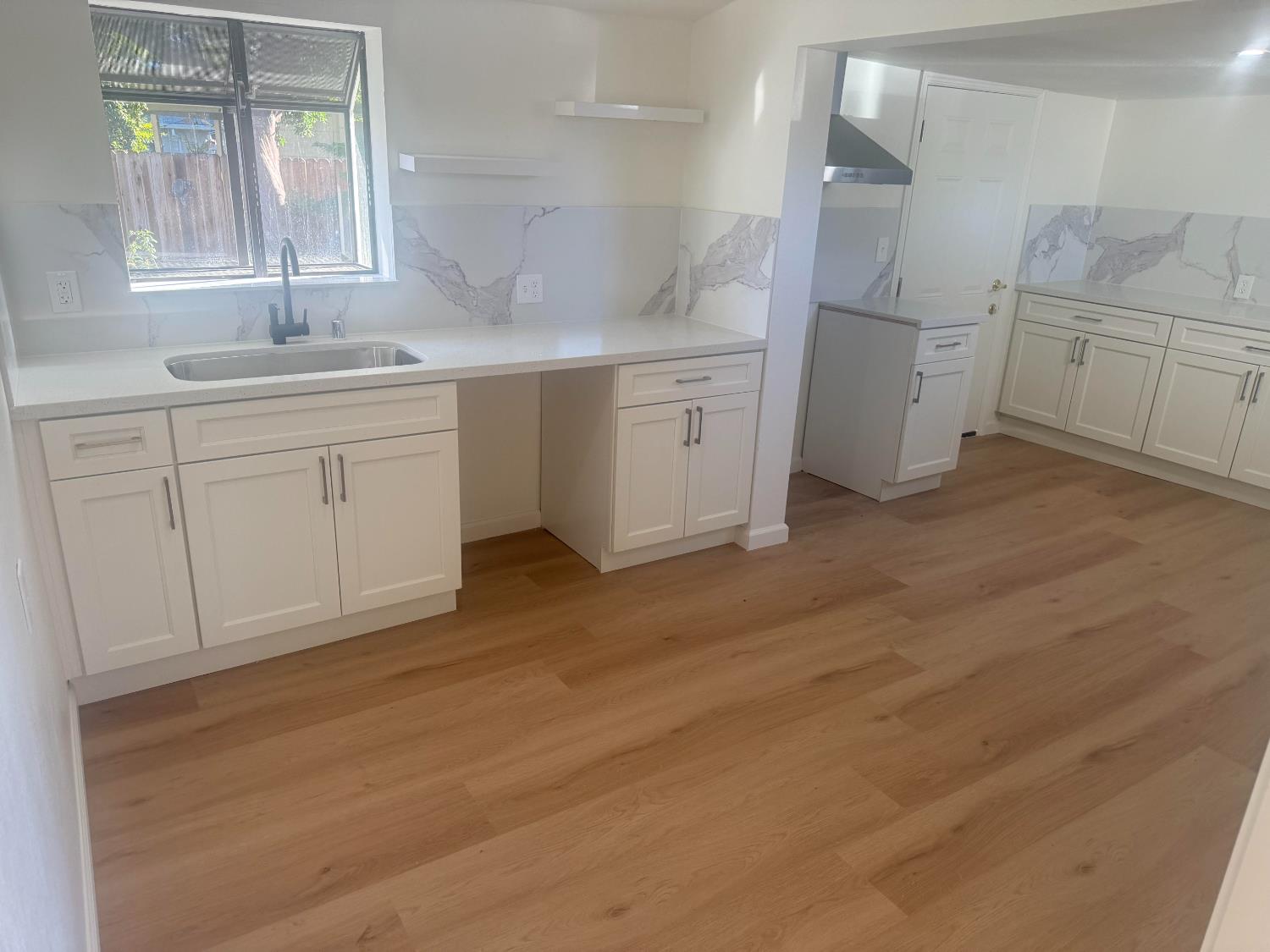 3236 Kentfield Drive