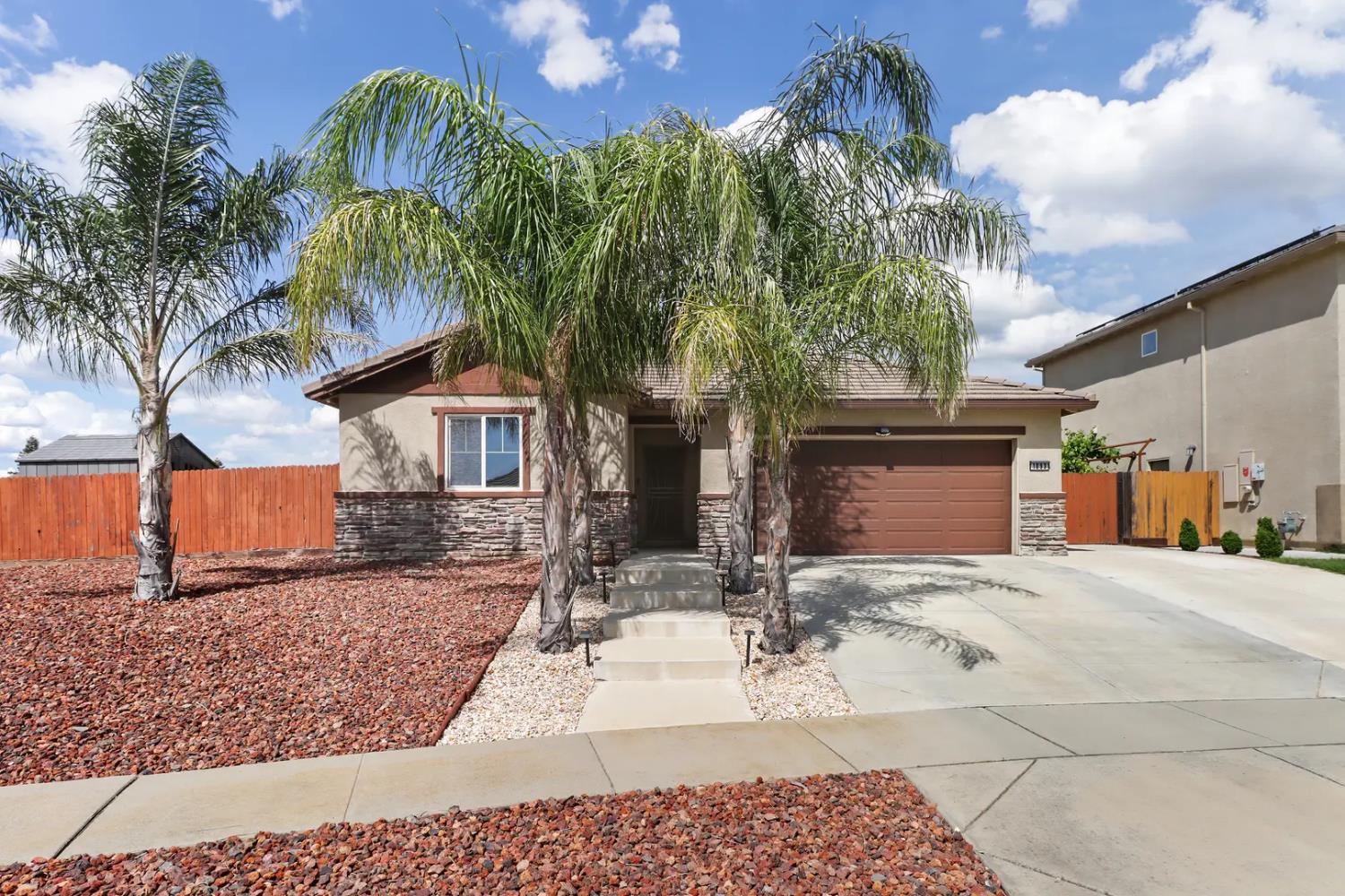 1093 Shooting Star Street