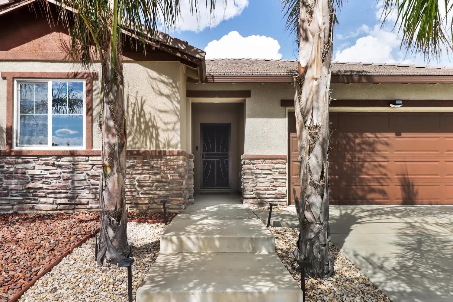 1093 Shooting Star Street