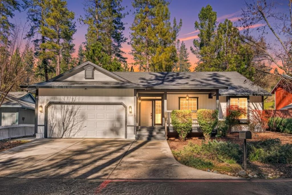 Photo of 1131 Bush Court, Placerville, CA 95667 (MLS # 226005035)