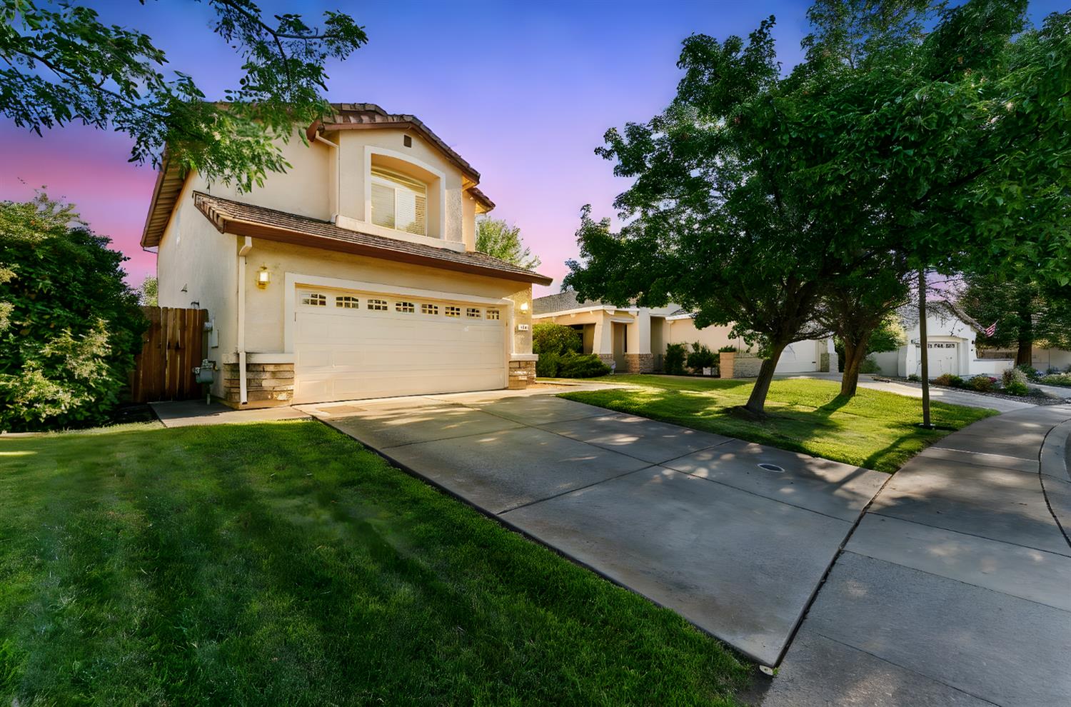 313 Leckenby Way