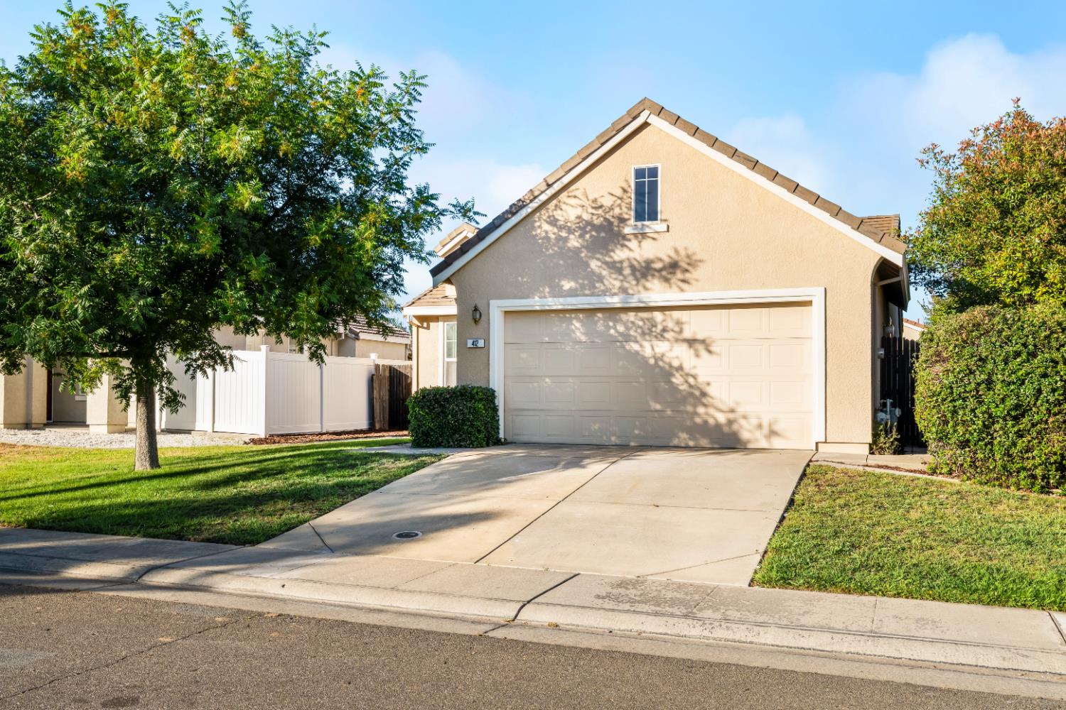 412 Arlingdale Circle