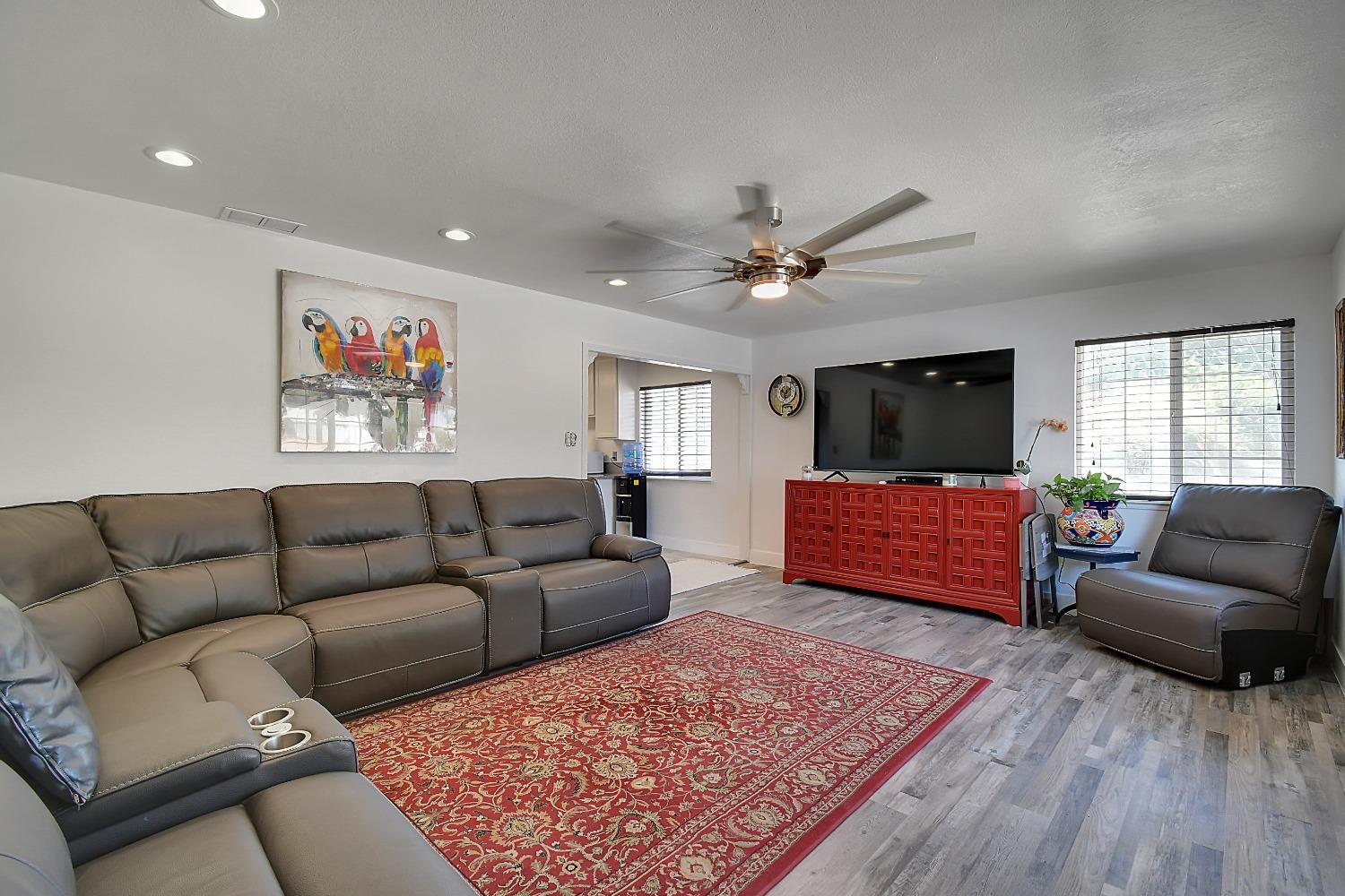 7000 Rio Linda Boulevard