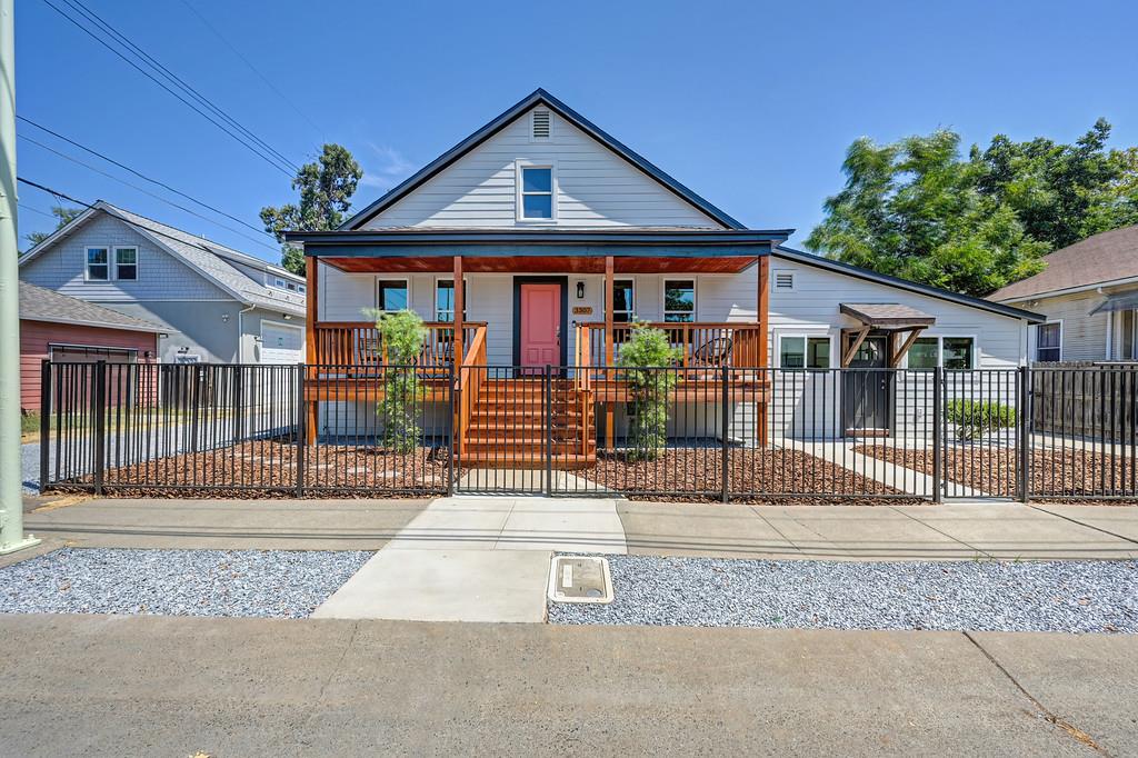 3307 37th Street