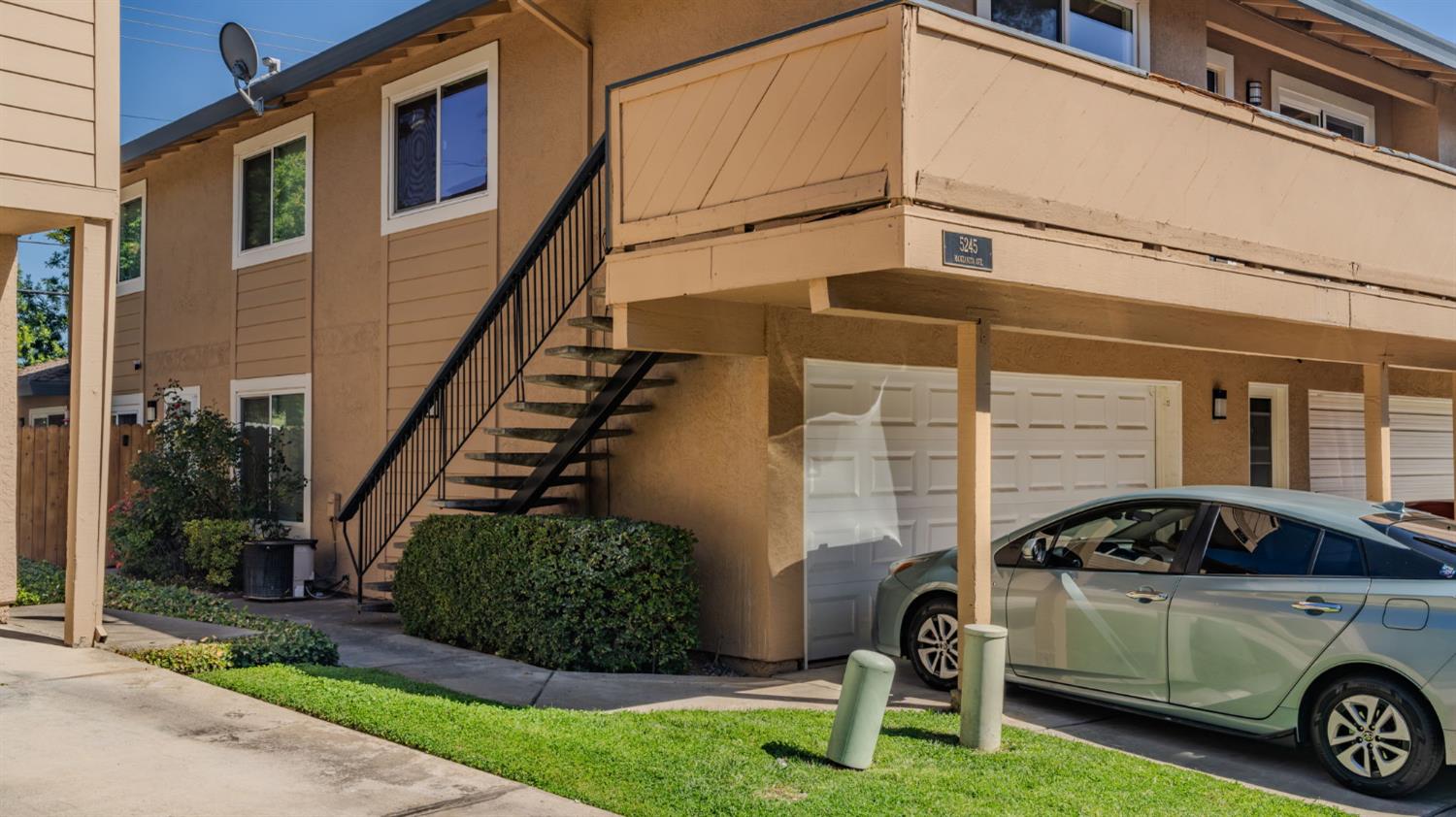 5245 Manzanita Way #4