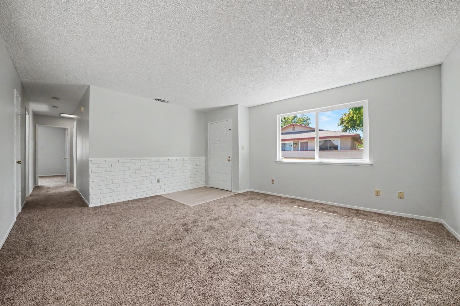 5245 Manzanita Way #4