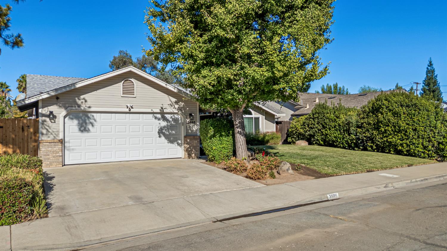 Merced, California 95348, United States, 3 Bedrooms Bedrooms, ,2 BathroomsBathrooms,Residential,Active,210867