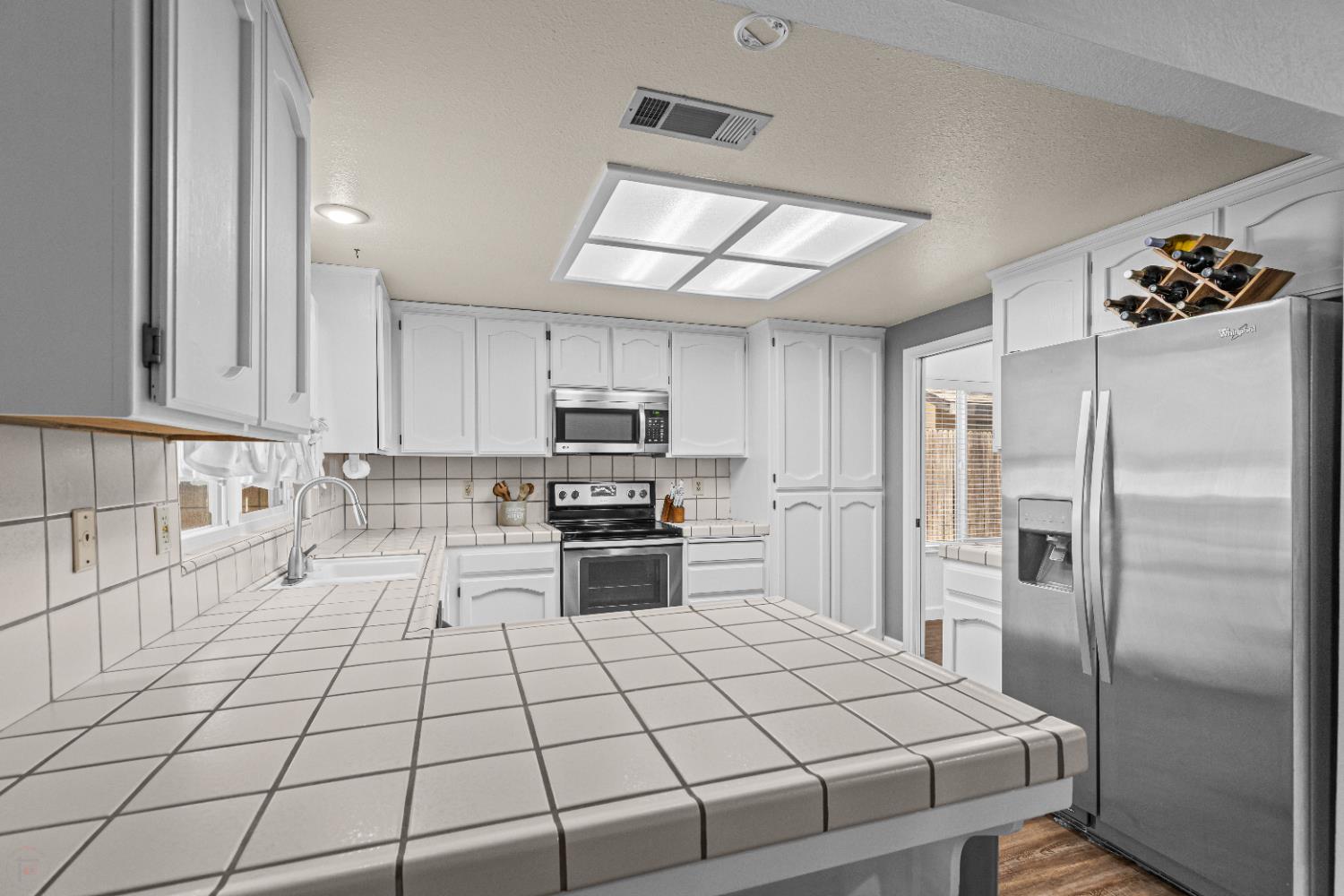 Merced, California 95348, United States, 3 Bedrooms Bedrooms, ,2 BathroomsBathrooms,Residential,Active,210867