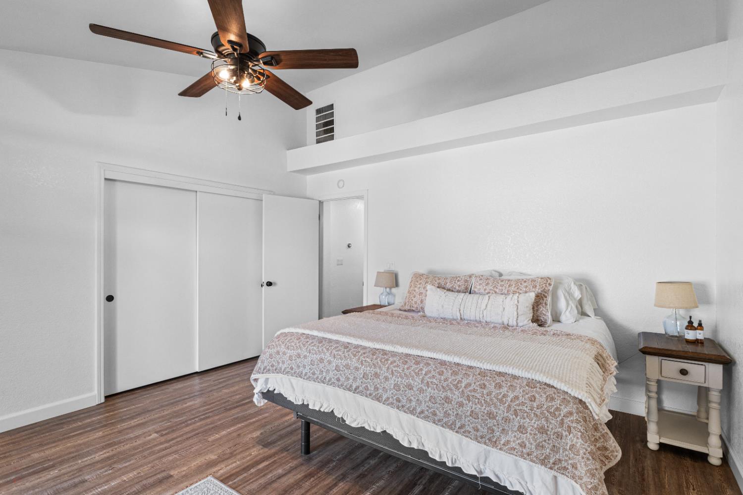 Merced, California 95348, United States, 3 Bedrooms Bedrooms, ,2 BathroomsBathrooms,Residential,Active,210867